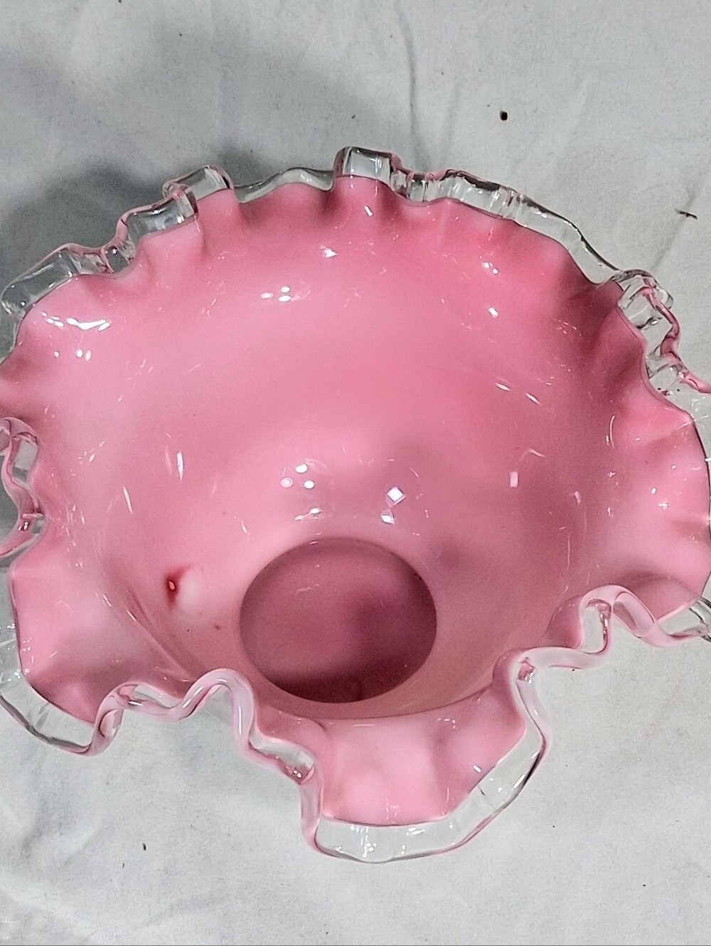 Fenton 1950's Glass Collectible Pink Silver Crest Artsy 7" Ruffled Bowl - Picture 8 of 10